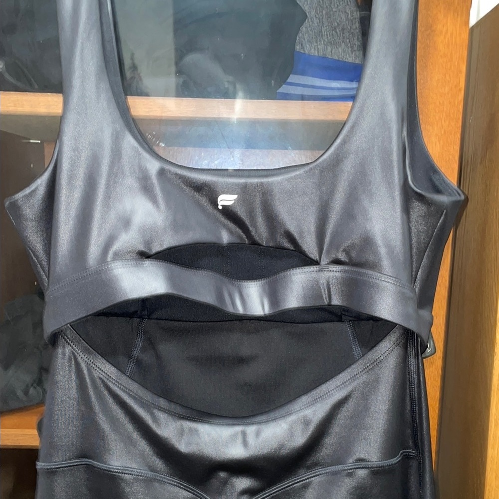 ✨KHLOE Fabletics shiny ✨ Black Jumpsuit Classic Style Versatile - Picture 3 of 13